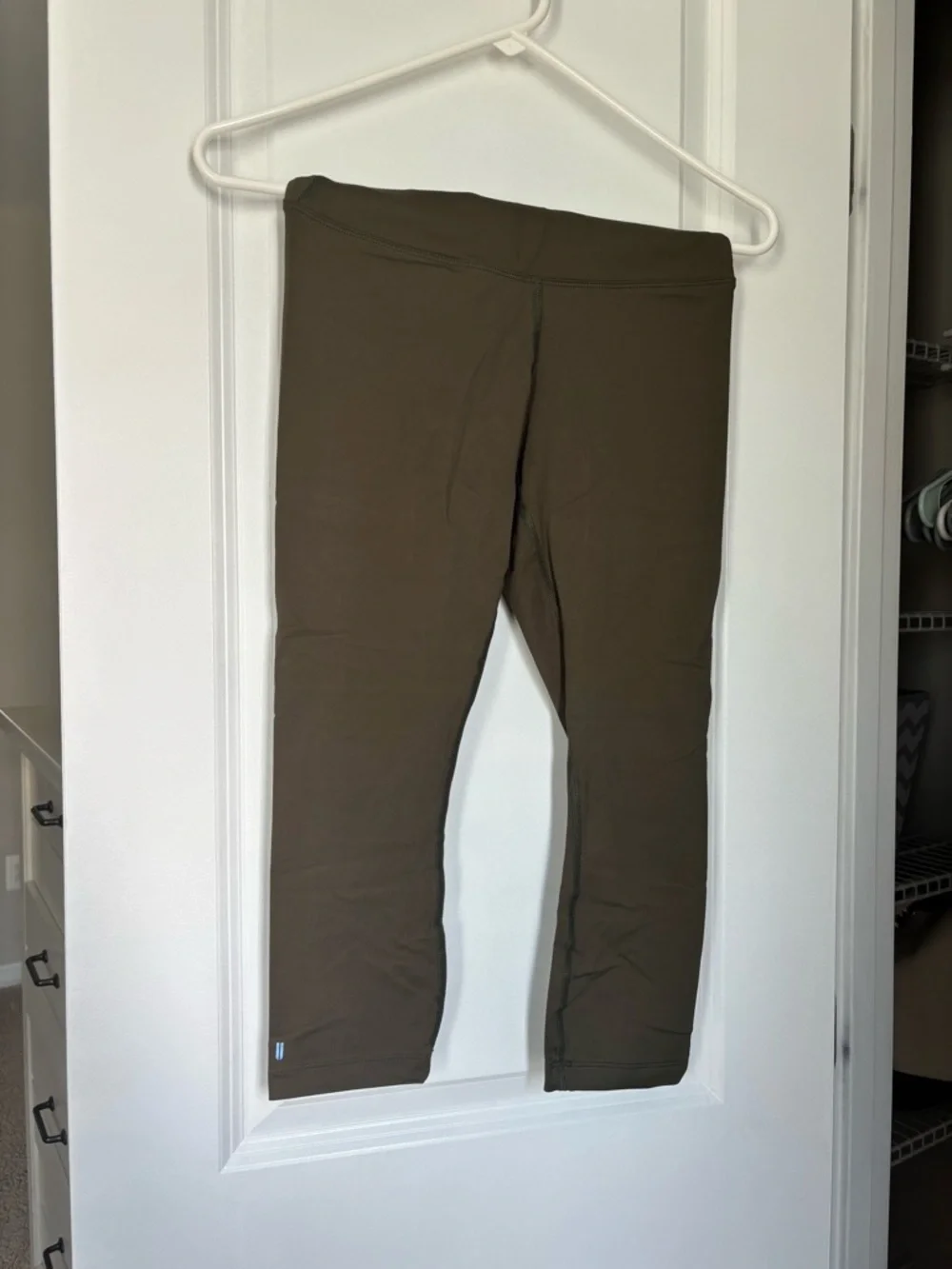 NOBULL Olive Training Joggers with Reflective Logo - Picture 3 of 3